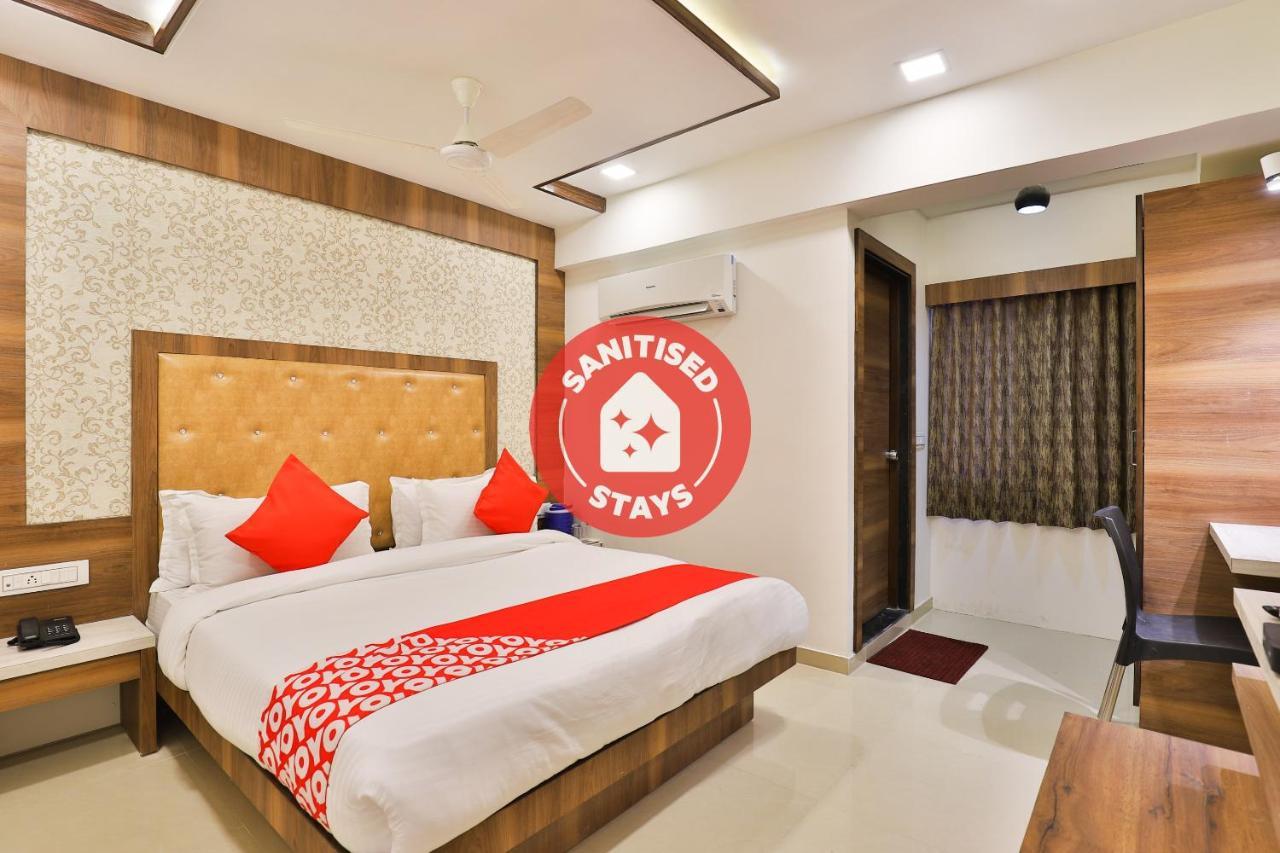 Oyo 24950 Hotel Shree Balaji Residency Ahmedabad Eksteriør billede