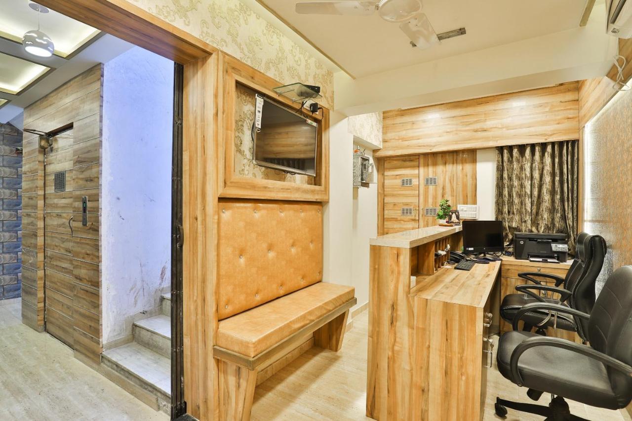 Oyo 24950 Hotel Shree Balaji Residency Ahmedabad Eksteriør billede